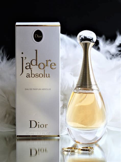 j'adore dior opiniones|Dior j'adore perfume reviews.